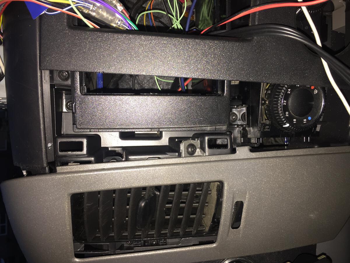 Dashboard gedemonteerd